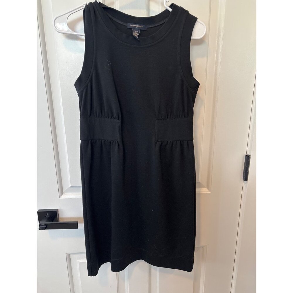Banana Republic Black Sleeveless Stretch Dress With Button Back Detail XS
